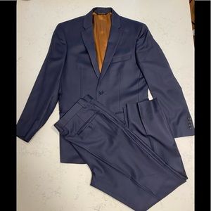 Jos A Bank navy 2 button suit 38R jacket 34 pants